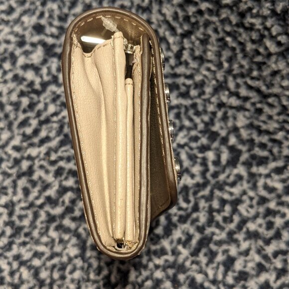 Michael Kors Rivington Stud Large Leather Wallet cement & Silver Hardware NWT - Picture 4 of 16